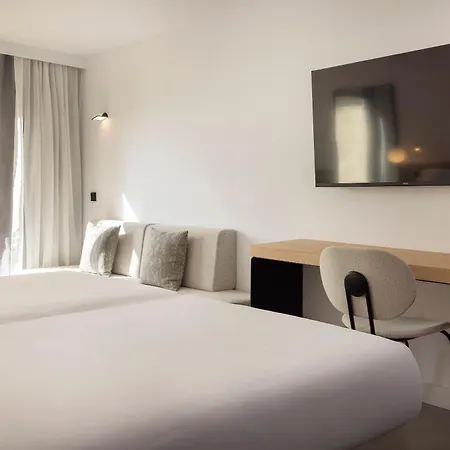Hm Jaime Iii Hotel 4*